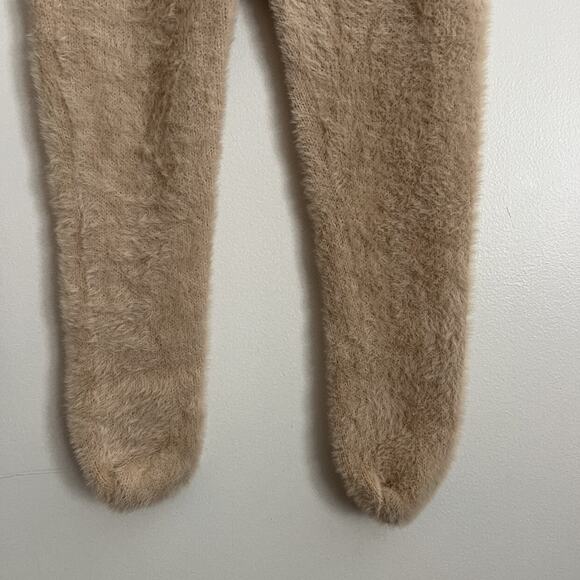 Soft Fuzzy One-Piece - Picture 3 of 7